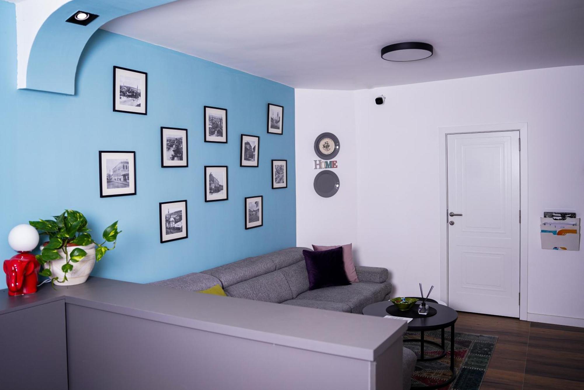 Ten Guest House พริสตีนา ภายนอก รูปภาพ